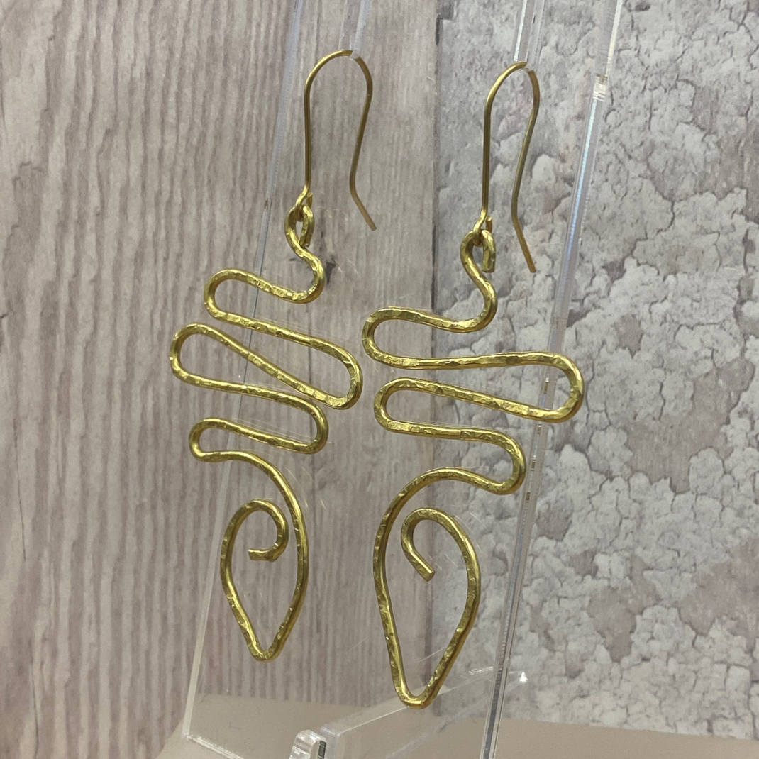 Wire earrings 12c