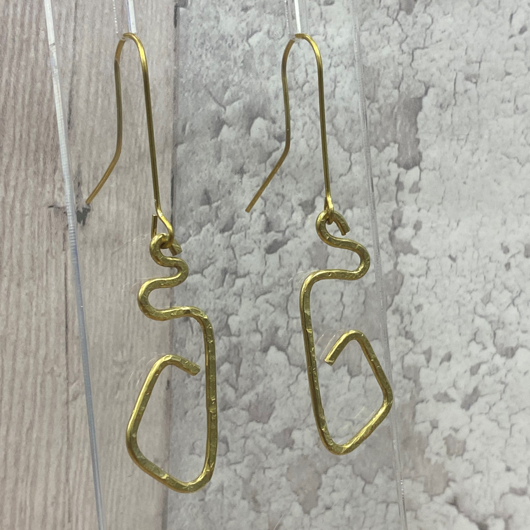 Wire earrings 14b