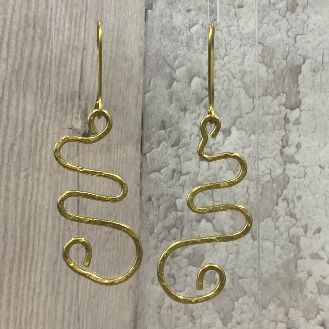 Wire earrings 15a