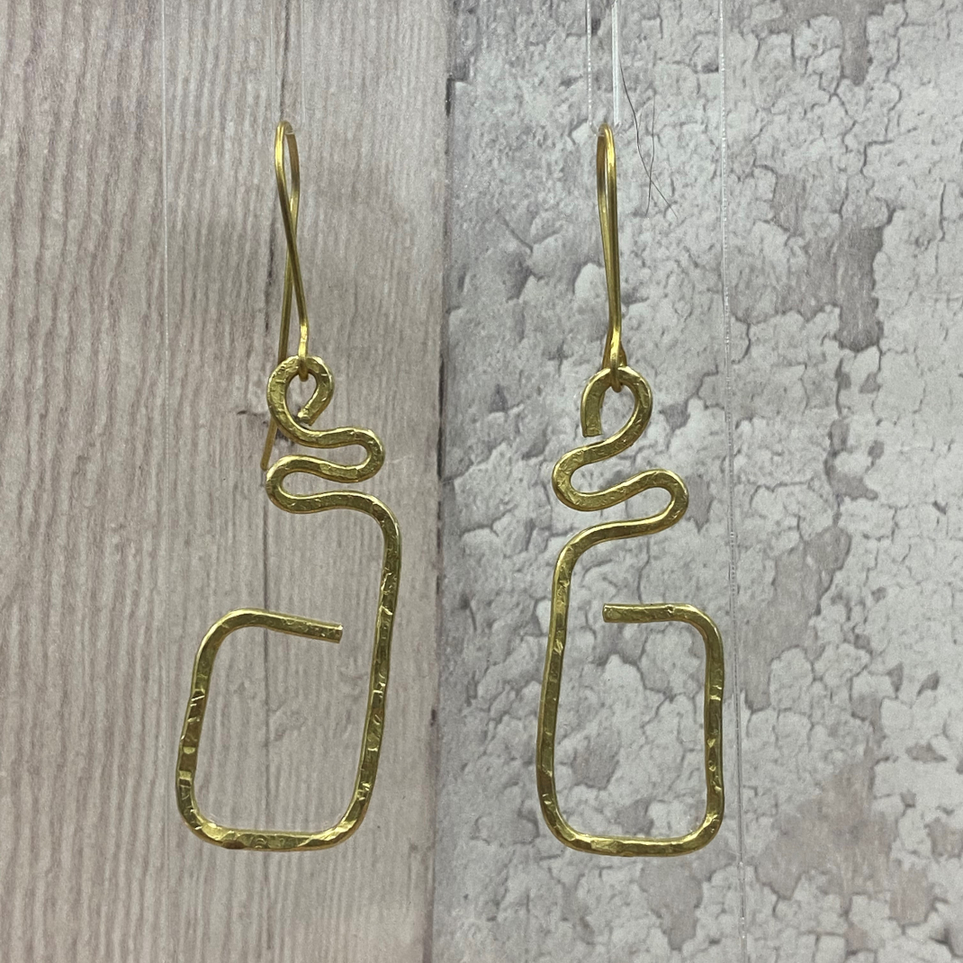Wire earrings 3a