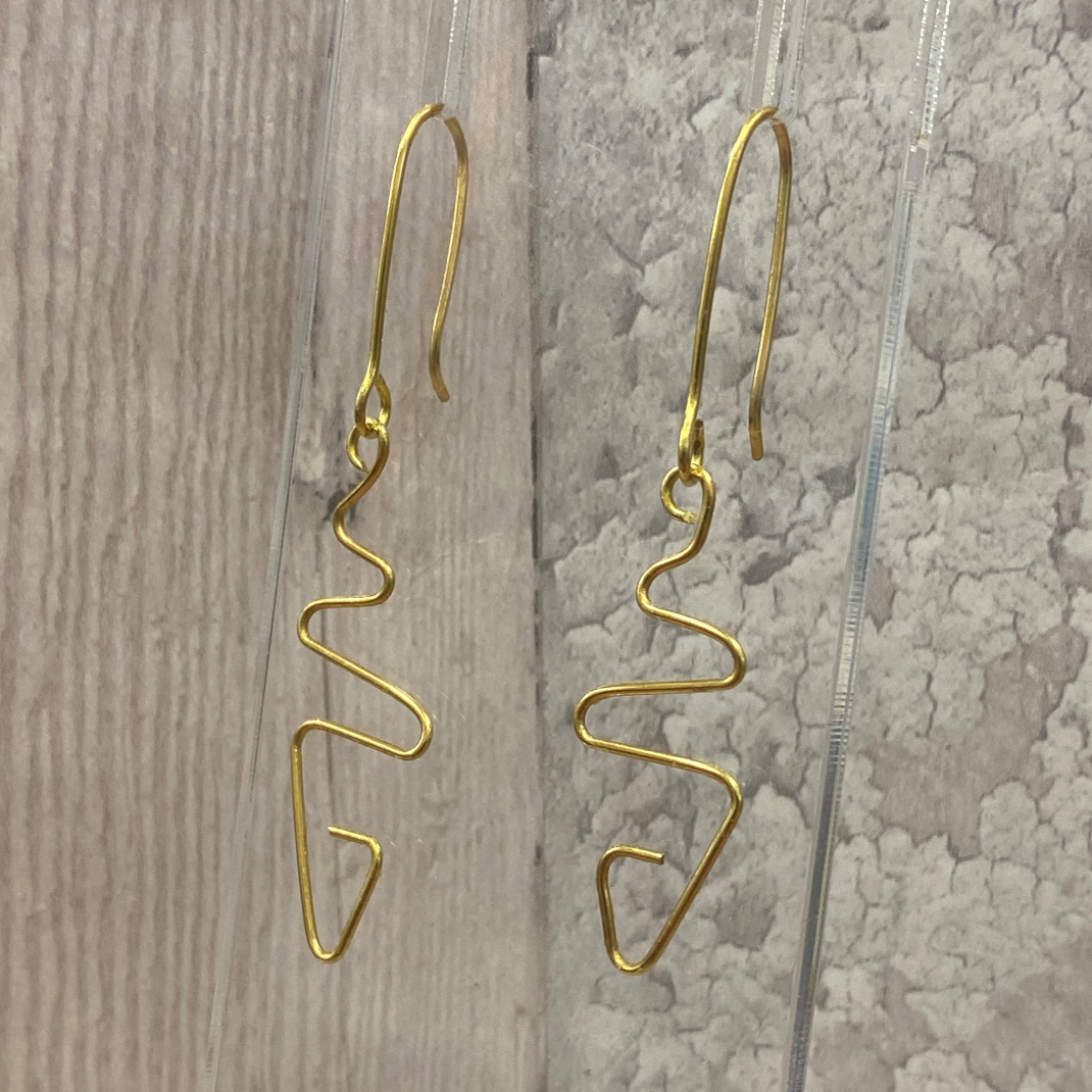 Wire earrings 5c