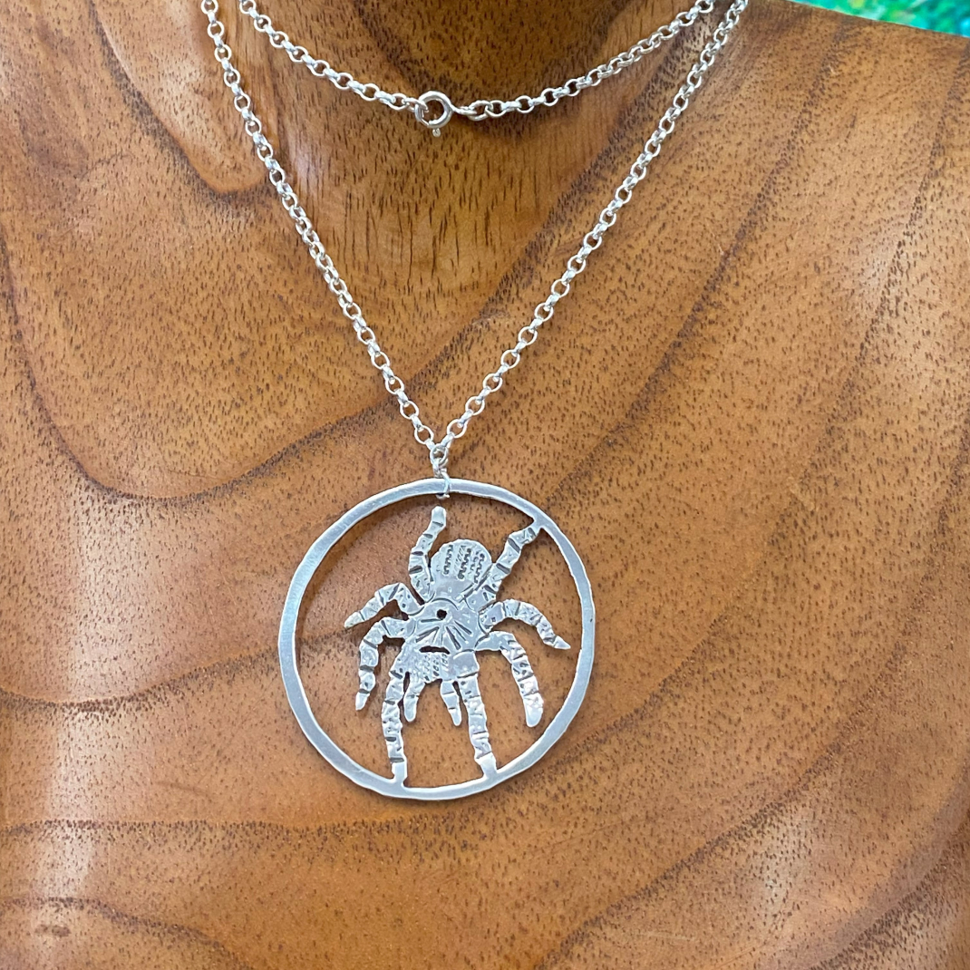 Spider necklace 3